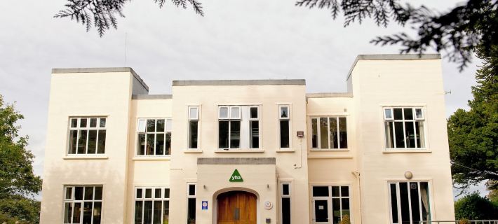 YHA Windermere Hotels in Windermere Town