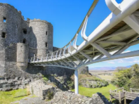 Henllys Cottage Hotels in Harlech