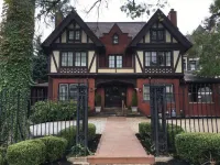 Mansions on Fifth Hotels in West Homestead