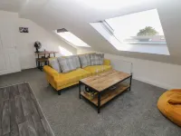 Englehurst Mews Flat 3