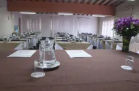 Hotel San Isidro Inn - Bãi đậu xe