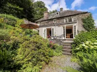 Huntingstile Lodge - balcony