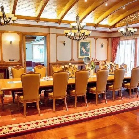 Greta Resort and Sport Club Отели рядом с достопримечательностью «Кхао Чи Чан»