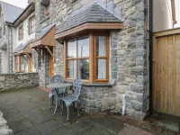 Anadlu Hotels in Llanbedr