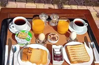 Aspasia Studios - Breakfast