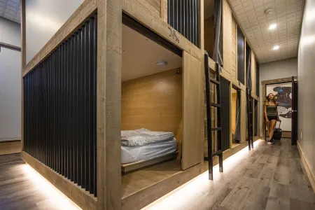 The Raging Elk Adventure Lodging