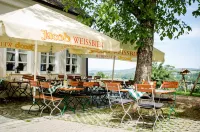 Wallfahrts-Gaststätte Heilbrünnl Hotels in Roding