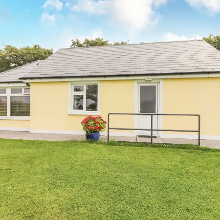 Moybella Lodge