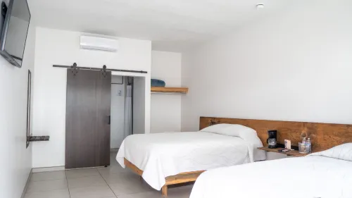 Hotel Marea Baja