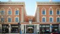 Hotel Winneshiek