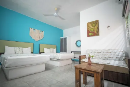 Hotel Posada Aurora Отели рядом с Аэропорт Мерида