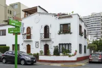 Lima White House - Hostel Отели в г. 