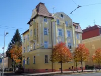 Pension Elektra - Afhentnings-/afleveringstjenester