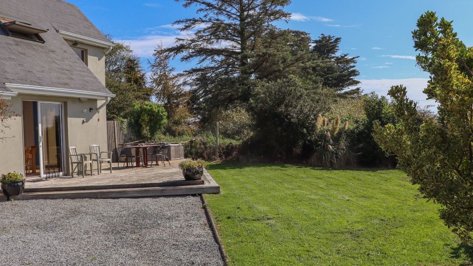 Seafield B & B
