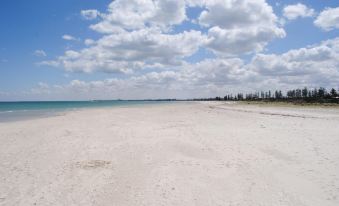 Port Adelaide Backpackers
