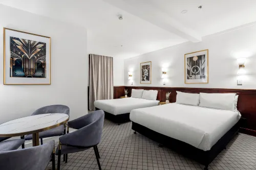 The Metropole Guesthouse Hotels in Leura