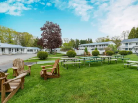 Ne'r Beach Motel Hotels in Wells