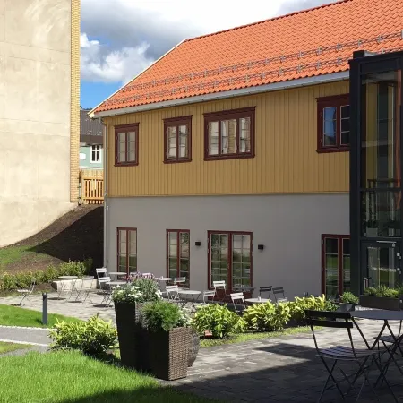 Home Hotel Hammer