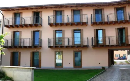 Ai Tre Amici Отели в г. Кодройпо