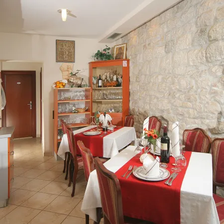 Hotel Trogir
