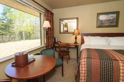 Hungry Trout Resort Hotels in Jay