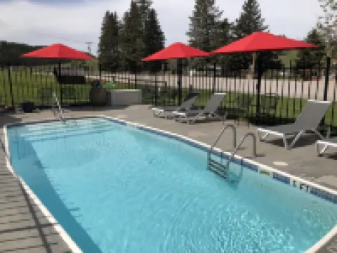 マウンテン ビュー ロッジ & キャビンズ