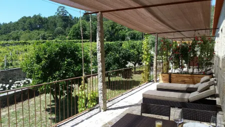 Casas do Monte de Roques