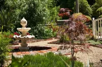 The Peppertree Luxury Accommodation Hotel a 