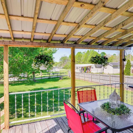 Pet-Friendly Corbin Vacation Rental ~ 4 Mi to Town