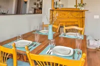 Charming Greenport Gem 1, 1 Mile to Ferry! - parking