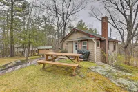 Cute Gilford Cottage w/ Grill - Walk to Marina - que admiten mascotas