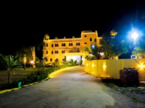 ドゥーンガー フォート グルクリパ ヒルトップ リゾーツ アビュー・ロードのホテル