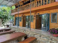 Gio Homestay 3 Mang Den - Apartments