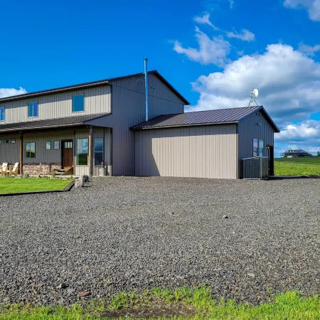 Laptop-Friendly Grangeville Getaway w/ Fire Pit!