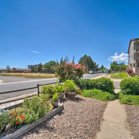 Walk to Olde Town Arvada - 1940 Vintage Bungalow!