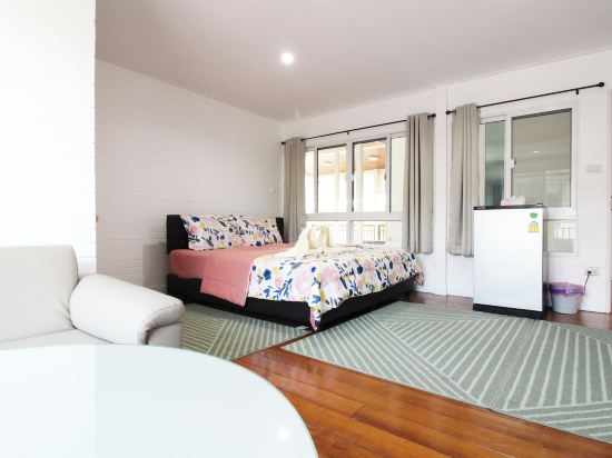 Room-Baan Khunphiphit Homestay No2322