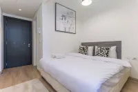 Haven's 1-BR Apt in Redrock Batroun Отели в г. 