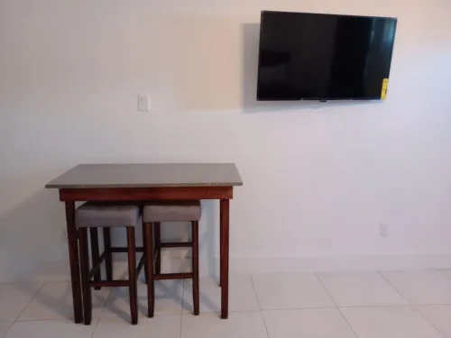 Cozy 1-bedroom apartment with WiFi, AC in charming Marsh Harbour Hotels in Marsh Harbour