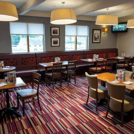 Wellington Hotel by Greene King Inns