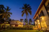 La Vaiencia Beach Resort, Morjim Beach Hotels near MORJIM BEACH NORTH GOA