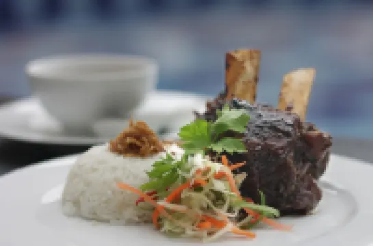 Vrata Hotel Yogyakarta