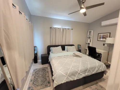 Chandler Nightlife Nook: Charming ADU in the Heart of Downtown Chandler # 310374