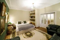 Zaivan Retreat Hotels in Tesila