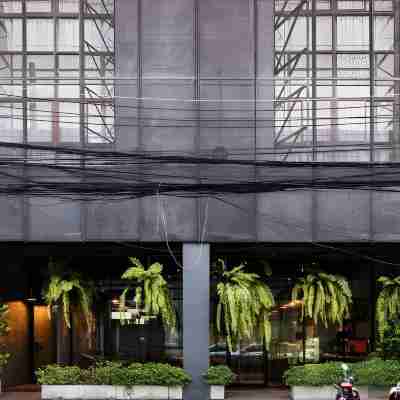 라 퍼즈 핫야이 Hotel Exterior