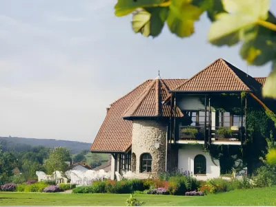 Hotel Tannenhof Hotels in Hungen