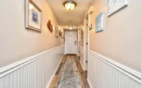 Beachfront Oceanside Condo. Incredible view: Channel Marker