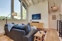 Waterfront Granbury Home w/ Electric Fireplace! - Kitchens