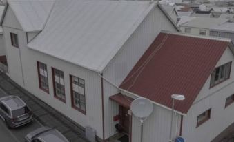 Central Apartments