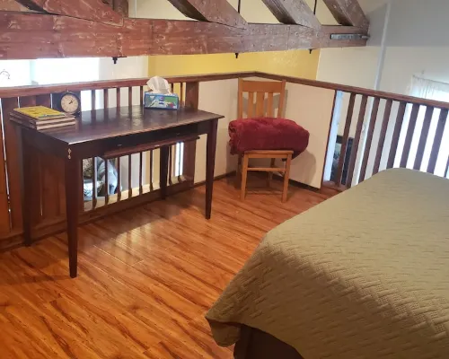 Beautiful Loft Apartment Centrally Located for Recreation. Hotels in Union County