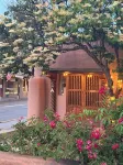 Historic Adobe Studio • Kiva Fireplace • Walk to Taos Plaza • Pet-Friendly